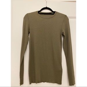 Chic & Sleek Top - Olive